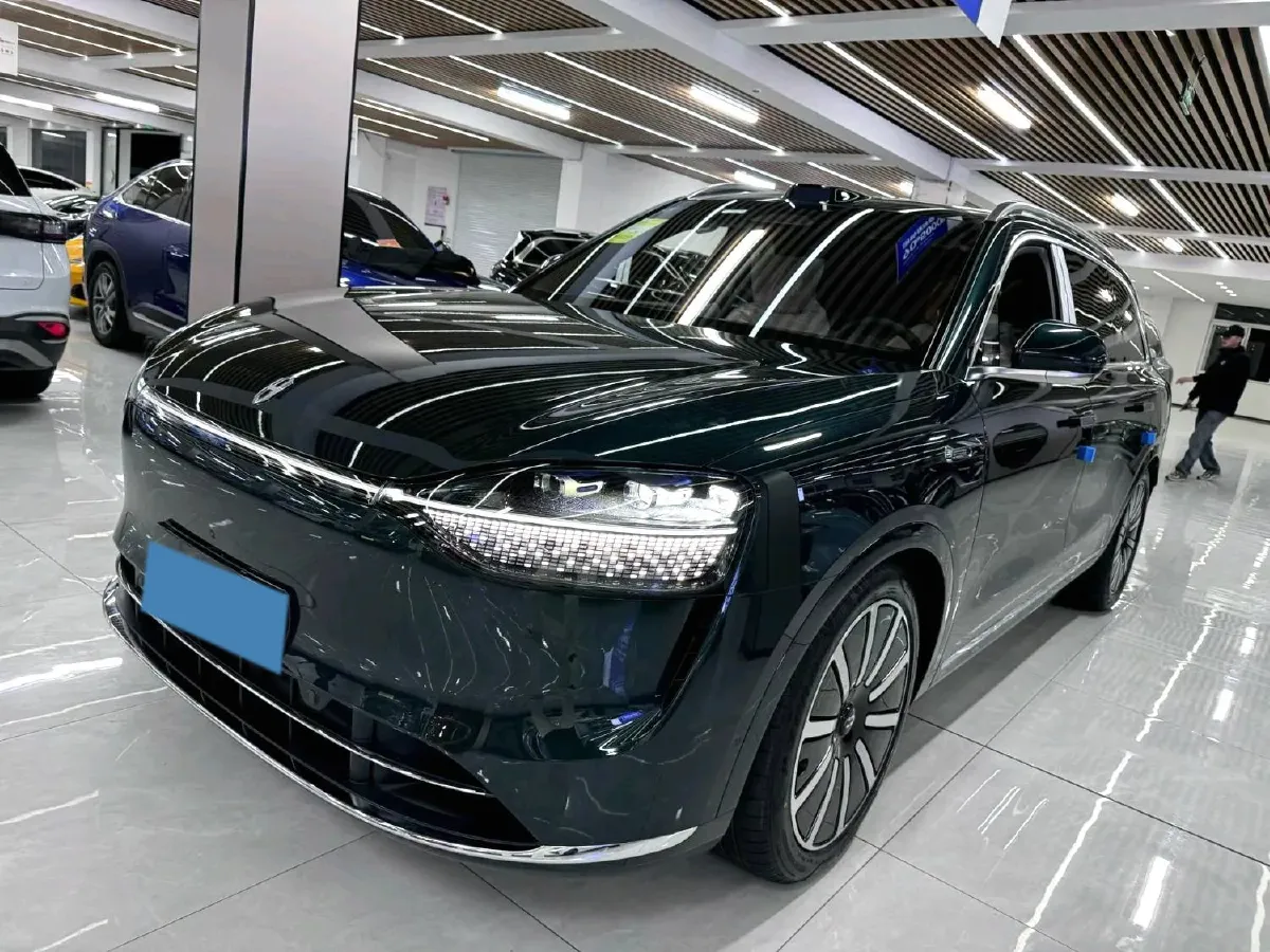 2024 AITO AITO M9 1.5T 152HP L4 REEV 42KWH,autocango,china used car exporter,china ev exporter,chinese used car exporter,chinese used ev exporter