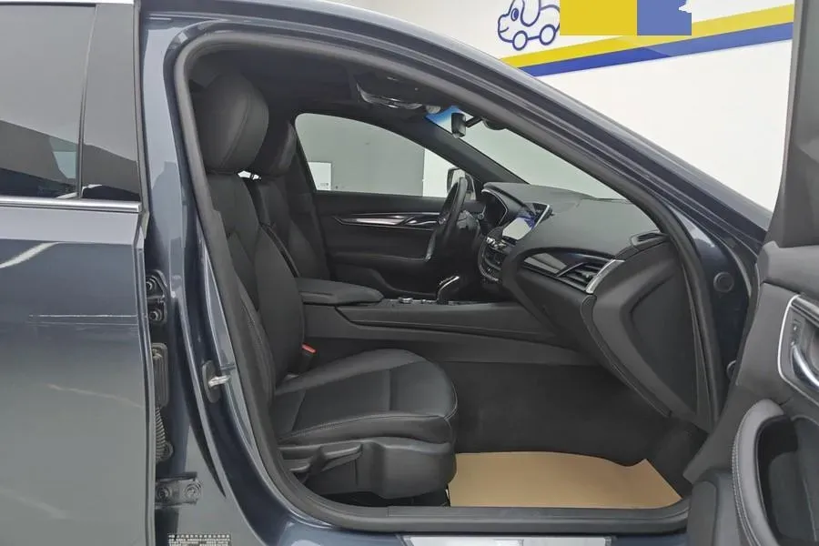 2020 Cadillac CT5 2.0T 237HP L4 10AT,autocango,china used car exporter,china ev exporter,chinese used car exporter,chinese used ev exporter