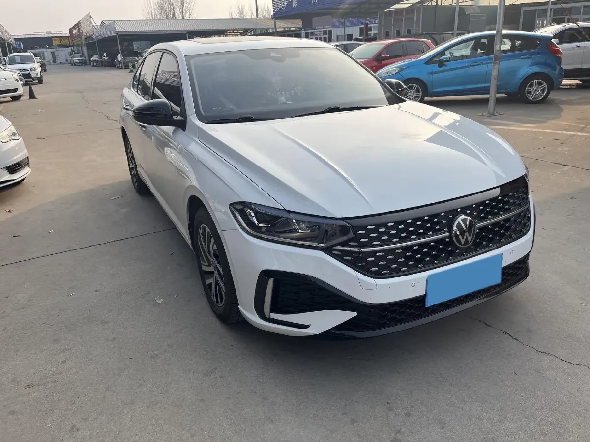 2024 Volkswagen Lavida 1.5T 160HP L4 7DCT,autocango,china used car exporter,china ev exporter,chinese used car exporter,chinese used ev exporter