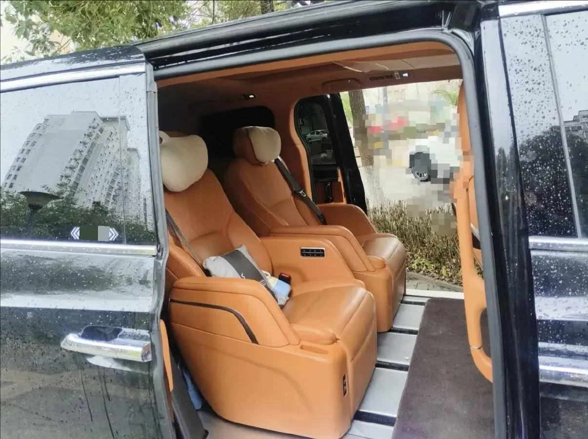 2024 Mercedes-Benz C Class 1.5T 204HP L4 9AT,autocango,china used car exporter,china ev exporter,chinese used car exporter,chinese used ev exporter