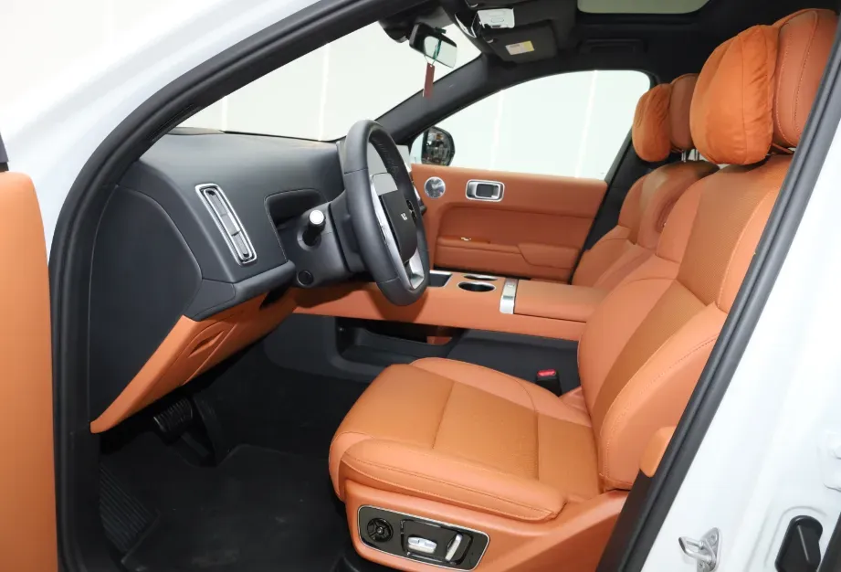 2025 Li L7 Range Extended 154HP REEV,autocango,china used car exporter,china ev exporter,chinese used car exporter,chinese used ev exporter