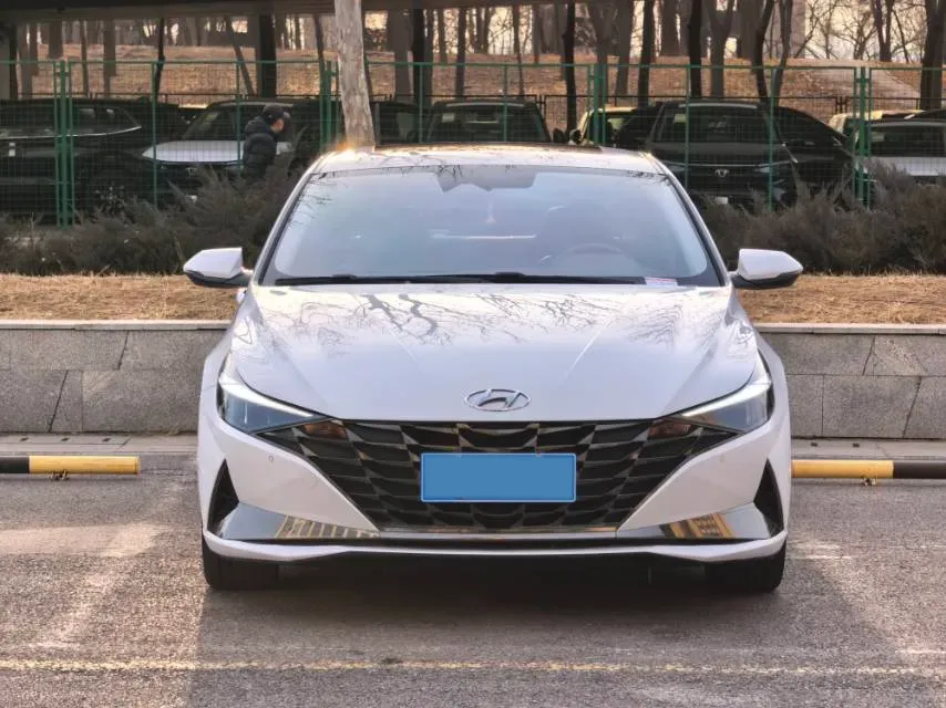 2021 Hyundai Elantra 1.5L 115HP L4 CVT,autocango,china used car exporter,china ev exporter,chinese used car exporter,chinese used ev exporter