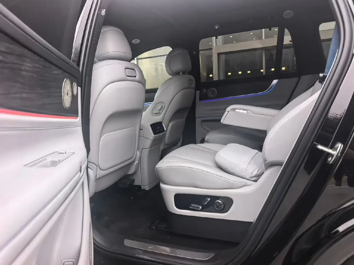 2024 AITO AITO M9 BEV 100KWH,autocango,china used car exporter,china ev exporter,chinese used car exporter,chinese used ev exporter