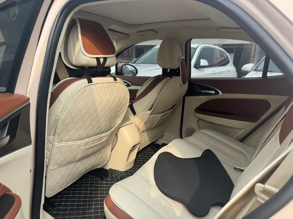 2023 Ora FunkyCat BEV 49.92KWH,autocango,china used car exporter,china ev exporter,chinese used car exporter,chinese used ev exporter