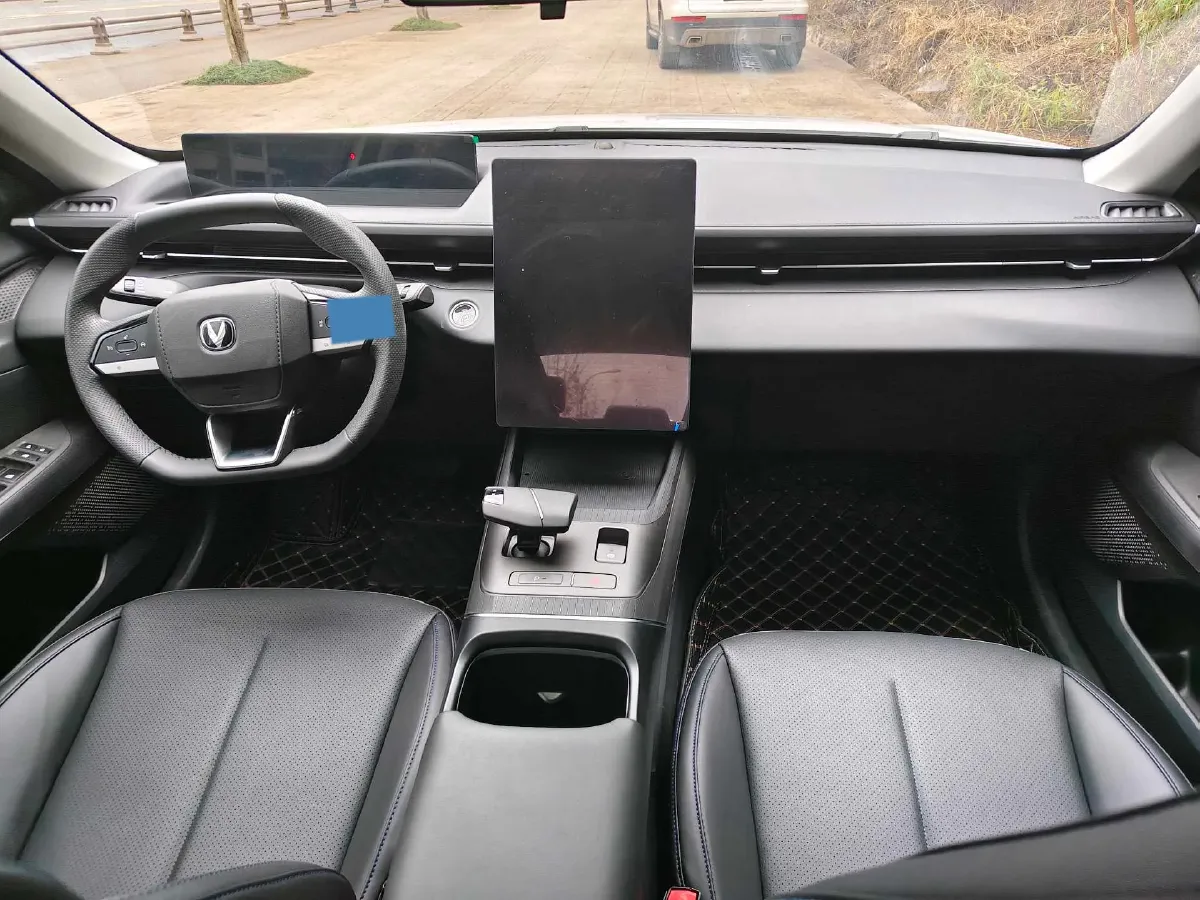 2024 ChangAn Eado 1.5T 170HP L4 7DCT,autocango,china used car exporter,china ev exporter,chinese used car exporter,chinese used ev exporter