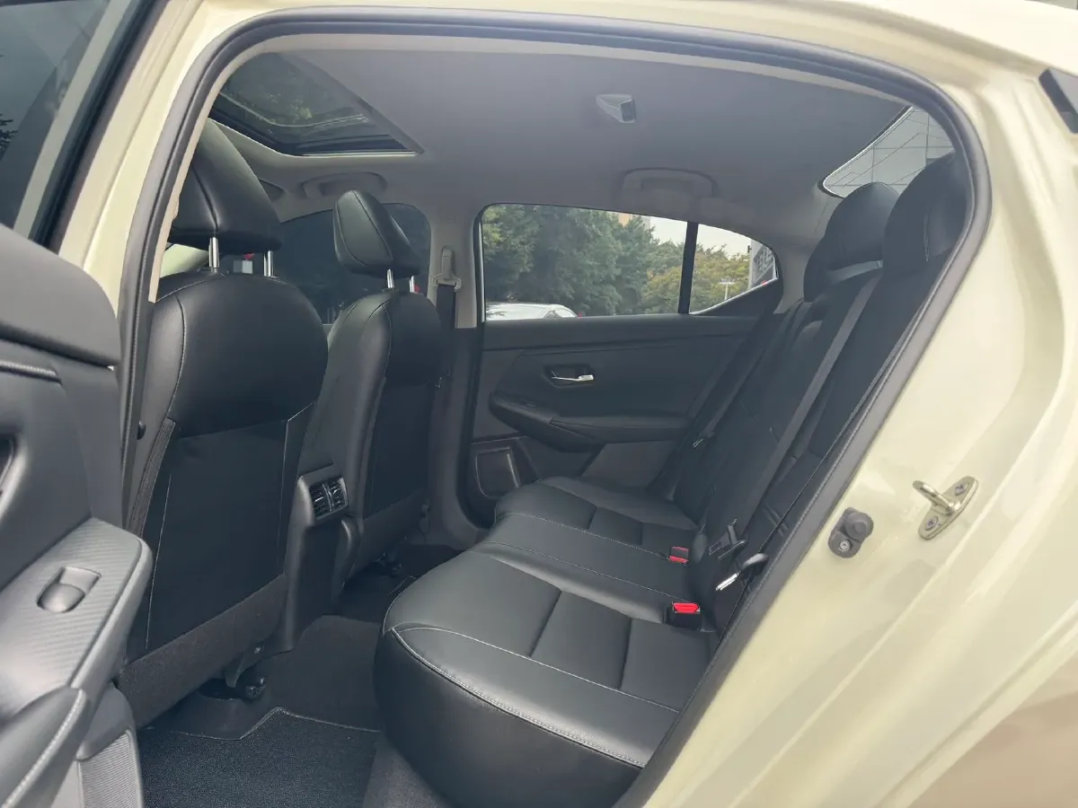 2022 Nissan Sylphy 1.6L 135HP L4 CVT,autocango,china used car exporter,china ev exporter,chinese used car exporter,chinese used ev exporter