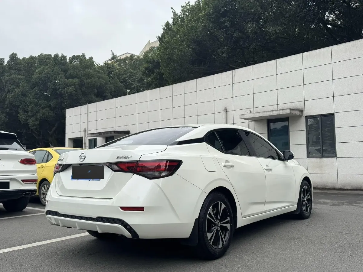 2022 Nissan Sylphy 1.6L 135HP L4 CVT,autocango,china used car exporter,china ev exporter,chinese used car exporter,chinese used ev exporter