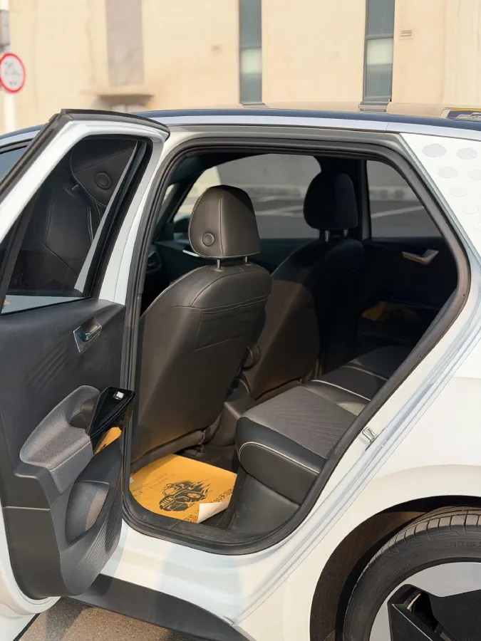 2023 Volkswagen ID.3 BEV 52.8KWH,autocango,china used car exporter,china ev exporter,chinese used car exporter,chinese used ev exporter