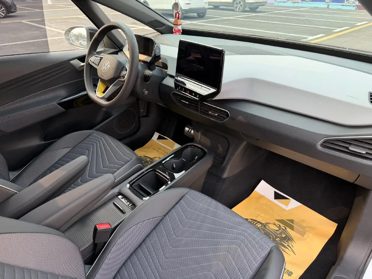 2023 Volkswagen ID.3 BEV 52.8KWH,autocango,china used car exporter,china ev exporter,chinese used car exporter,chinese used ev exporter