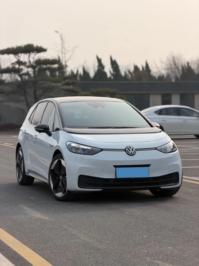 2023 Volkswagen ID.3 BEV 52.8KWH,autocango,china used car exporter,china ev exporter,chinese used car exporter,chinese used ev exporter