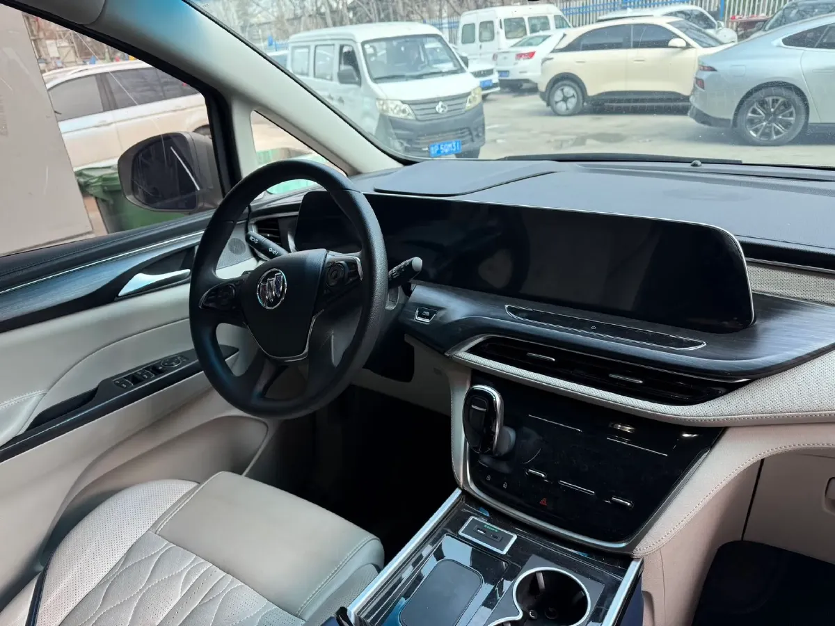 2021 Buick GL8 2.0T 237HP L4 9AT,autocango,china used car exporter,china ev exporter,chinese used car exporter,chinese used ev exporter