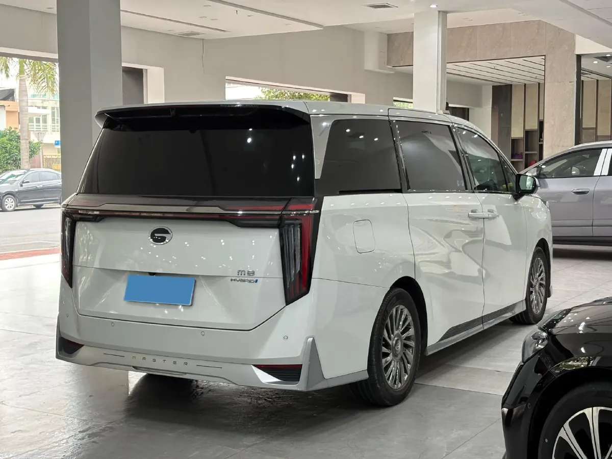 2023 GAC Trumpchi M8 2.0T 190HP L4 E-CVT Hybrid,autocango,china used car exporter,china ev exporter,chinese used car exporter,chinese used ev exporter