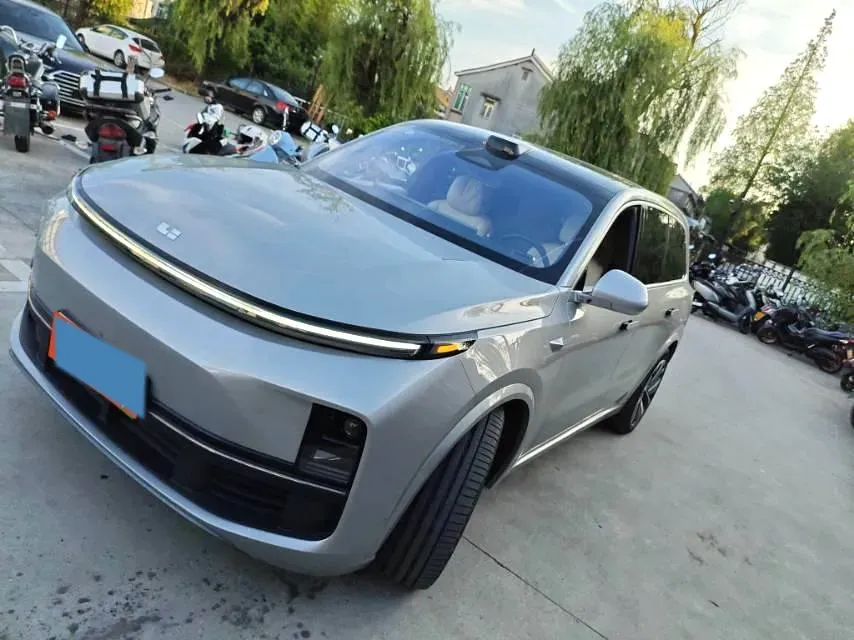 2022 Li L9 Range Extended 154HP REEV 42.6KWH,autocango,china used car exporter,china ev exporter,chinese used car exporter,chinese used ev exporter