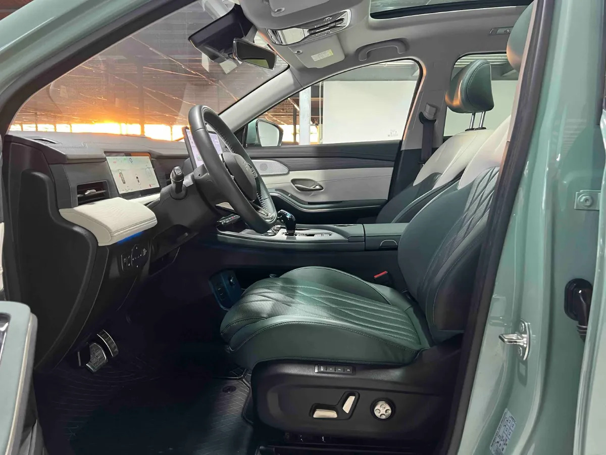 2024 Jetour ShanHai L9 1.5T 156HP L4 2DHT PHEV 19.43KWH,autocango,china used car exporter,china ev exporter,chinese used car exporter,chinese used ev exporter