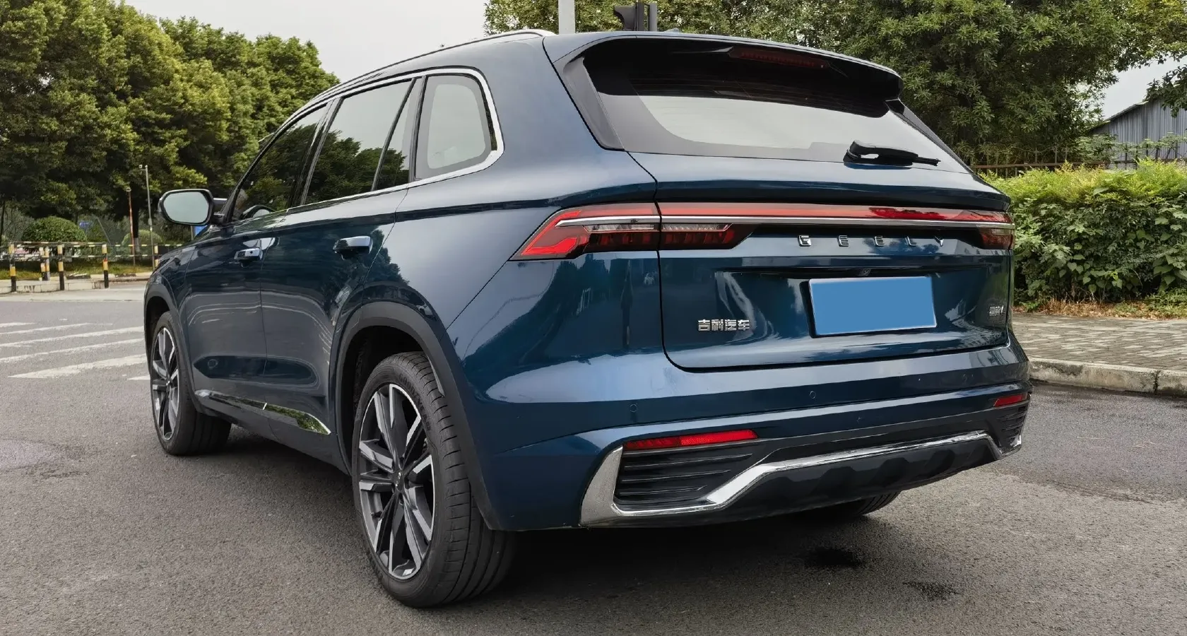 2021 Geely Monjaro 2.0T 218HP L4 7DCT,autocango,china used car exporter,china ev exporter,chinese used car exporter,chinese used ev exporter