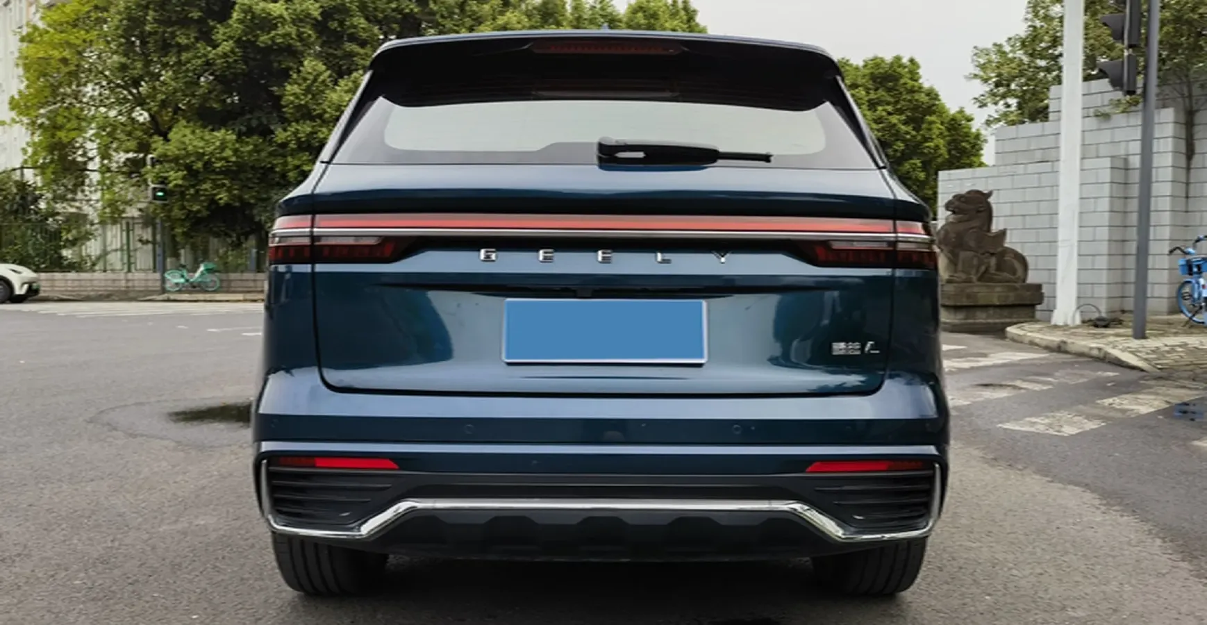 2021 Geely Monjaro 2.0T 218HP L4 7DCT,autocango,china used car exporter,china ev exporter,chinese used car exporter,chinese used ev exporter