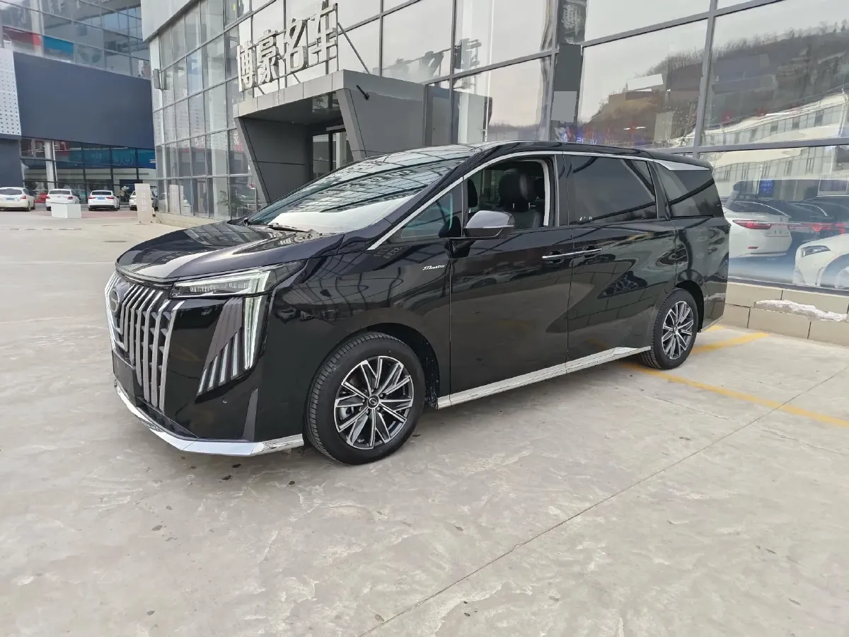 2024 GAC Trumpchi M8 2.0T 252HP L4 8AT,autocango,china used car exporter,china ev exporter,chinese used car exporter,chinese used ev exporter