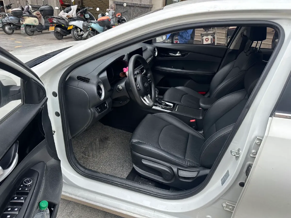 2021 Kia K3 1.5L 115HP L4 CVT,autocango,china used car exporter,china ev exporter,chinese used car exporter,chinese used ev exporter