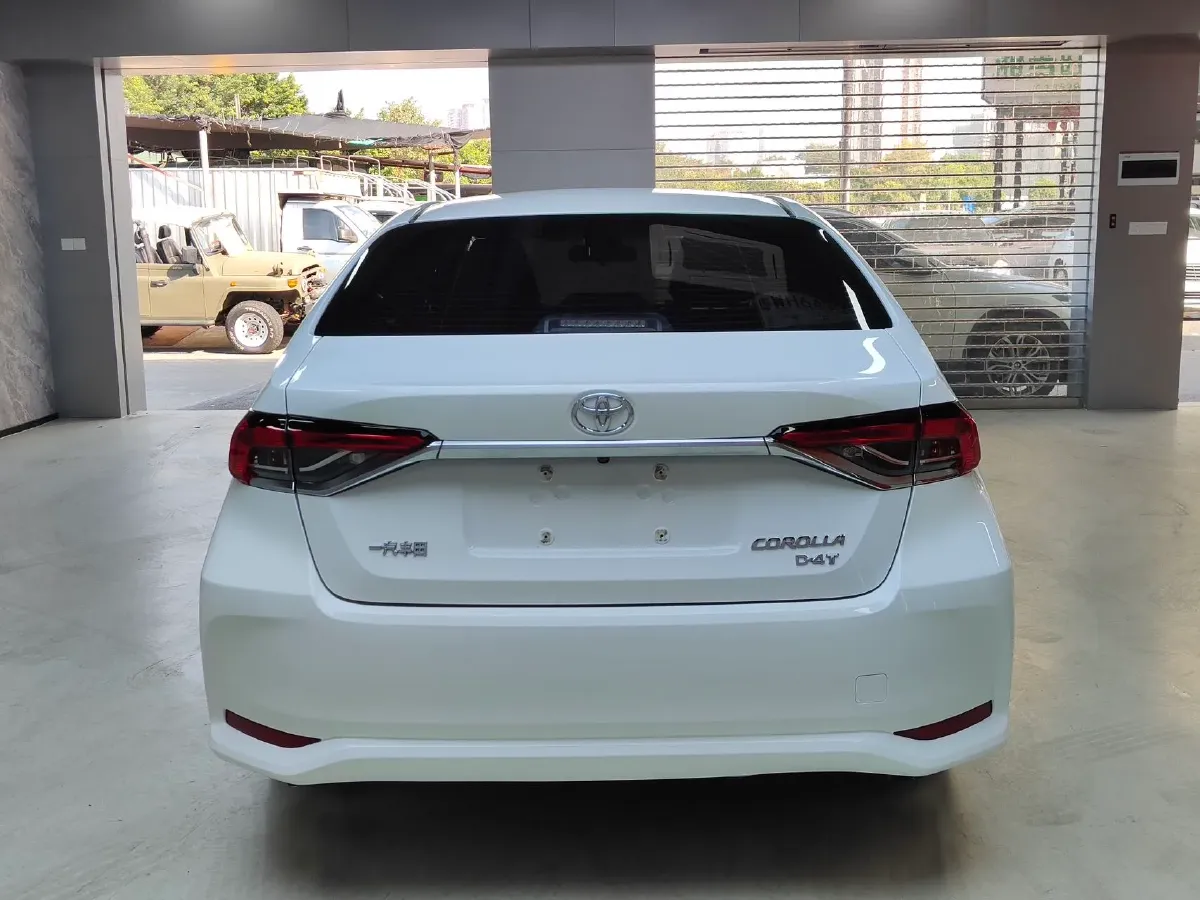 2021 Toyota Corolla 1.2T 116HP L4 CVT,autocango,china used car exporter,china ev exporter,chinese used car exporter,chinese used ev exporter