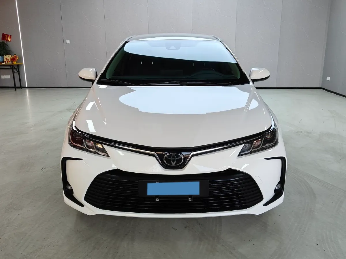 2021 Toyota Corolla 1.2T 116HP L4 CVT,autocango,china used car exporter,china ev exporter,chinese used car exporter,chinese used ev exporter