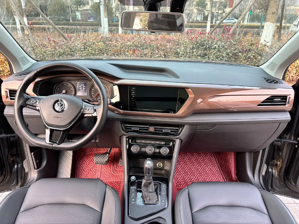 2020 Volkswagen Tharu 1.4T 150HP L4 7DCT,autocango,china used car exporter,china ev exporter,chinese used car exporter,chinese used ev exporter