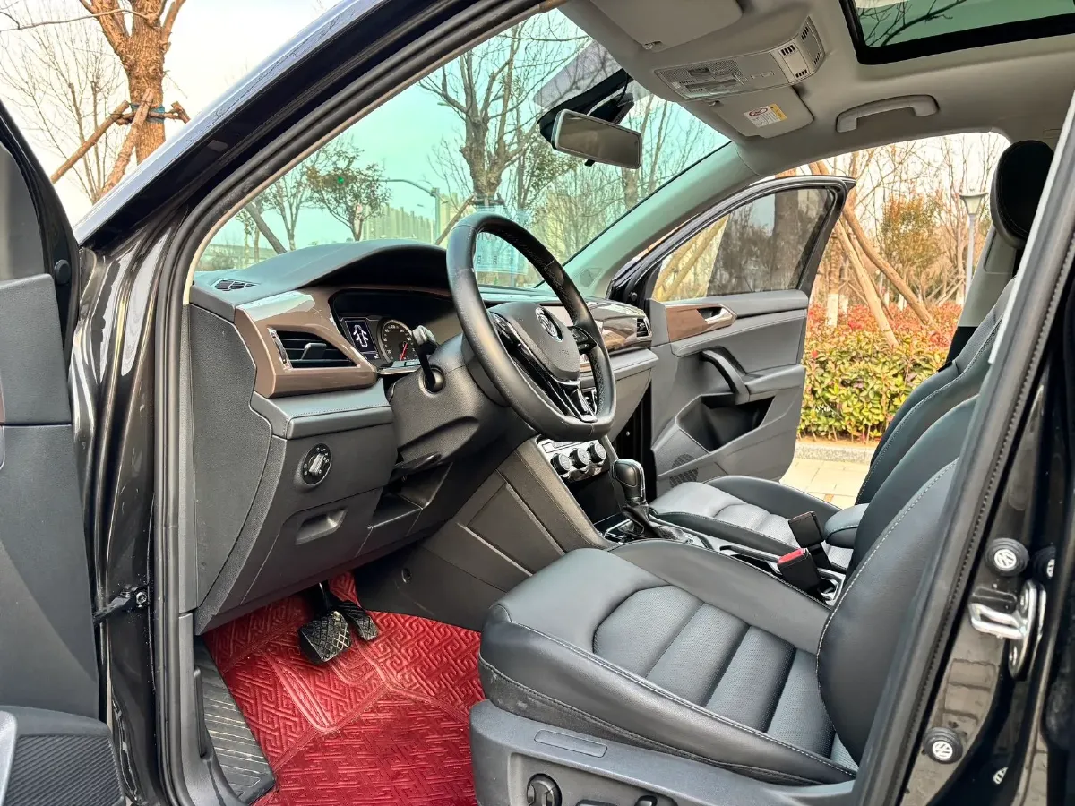 2020 Volkswagen Tharu 1.4T 150HP L4 7DCT,autocango,china used car exporter,china ev exporter,chinese used car exporter,chinese used ev exporter