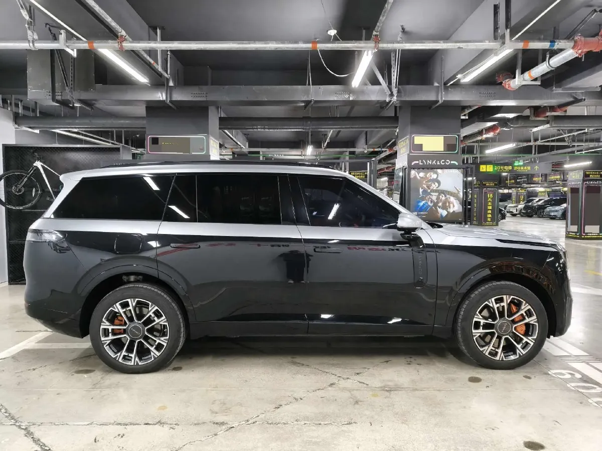 2025 LYNK&CO 900 1.5T 190HP L4 3DHT PHEV 43.3KWH,autocango,china used car exporter,china ev exporter,chinese used car exporter,chinese used ev exporter