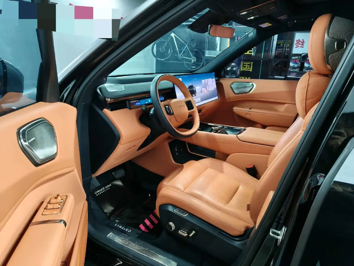 2025 LYNK&CO 900 1.5T 190HP L4 3DHT PHEV 43.3KWH,autocango,china used car exporter,china ev exporter,chinese used car exporter,chinese used ev exporter