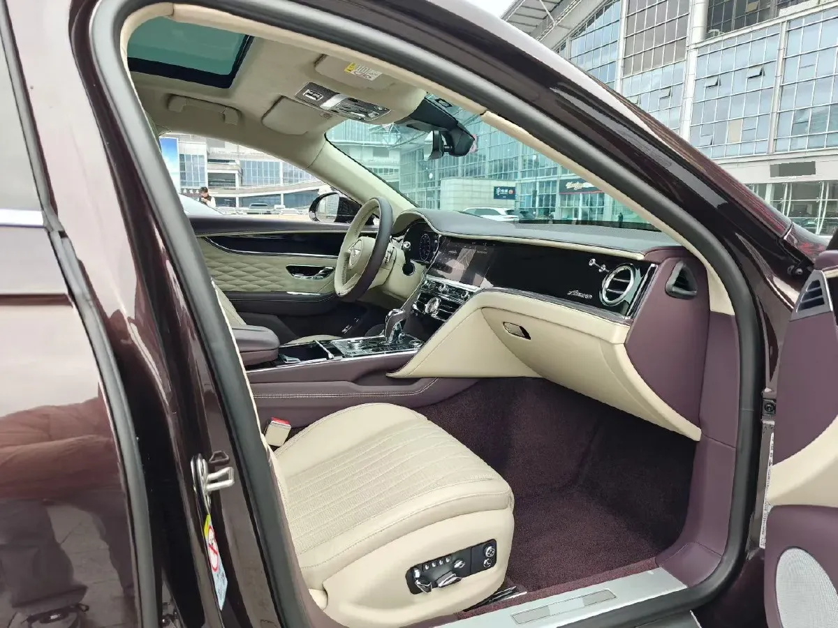 2023 Bentley Flying Spur 4.0T 550HP V8 8DCT,autocango,china used car exporter,china ev exporter,chinese used car exporter,chinese used ev exporter