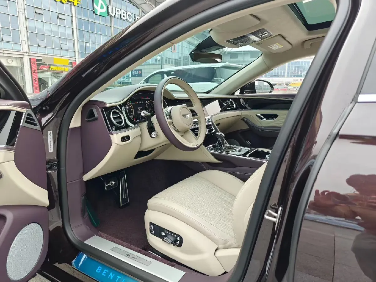 2023 Bentley Flying Spur 4.0T 550HP V8 8DCT,autocango,china used car exporter,china ev exporter,chinese used car exporter,chinese used ev exporter