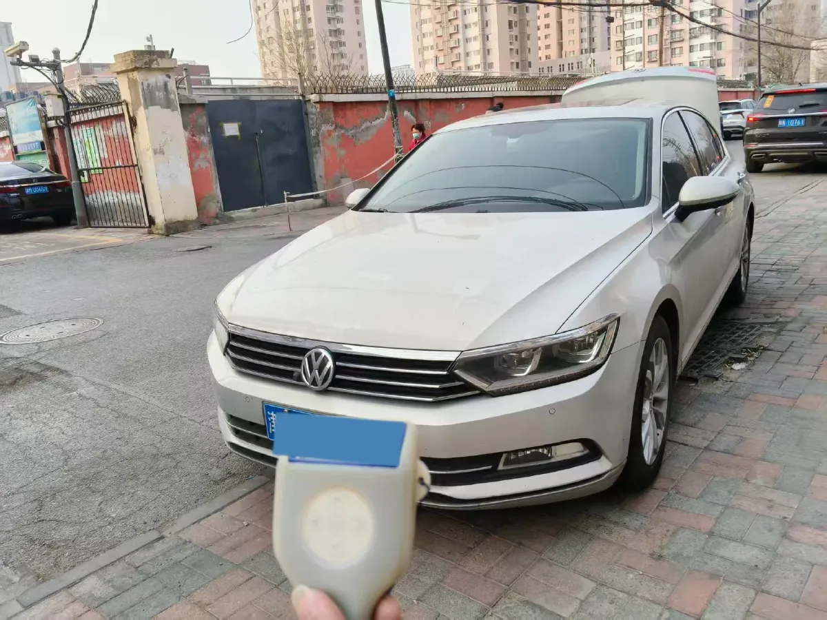 2018 Volkswagen Magotan 1.8T 180HP L4 7DCT,autocango,china used car exporter,china ev exporter,chinese used car exporter,chinese used ev exporter
