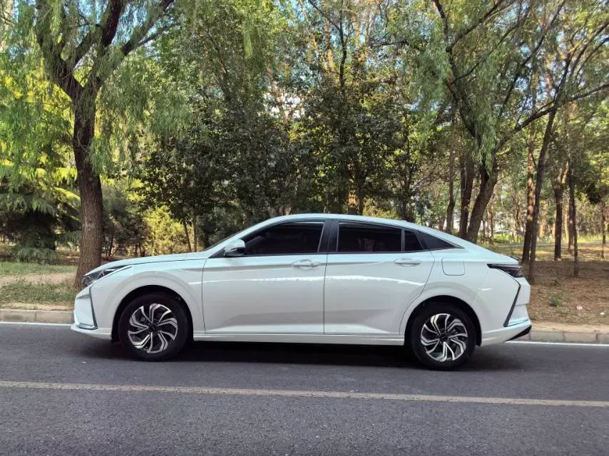 2021 DongFeng Aeolus YiXuan 1.5T 150HP L4 6DCT,autocango,china used car exporter,china ev exporter,chinese used car exporter,chinese used ev exporter