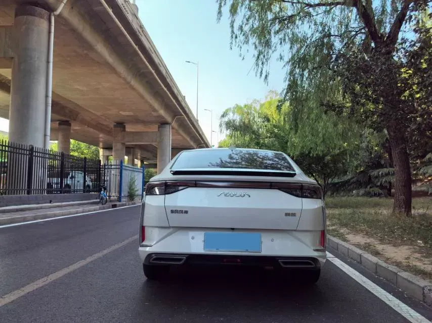 2021 DongFeng Aeolus YiXuan 1.5T 150HP L4 6DCT,autocango,china used car exporter,china ev exporter,chinese used car exporter,chinese used ev exporter