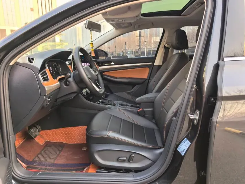 2024 Volkswagen Bora 1.2T 116HP L4 7DCT,autocango,china used car exporter,china ev exporter,chinese used car exporter,chinese used ev exporter