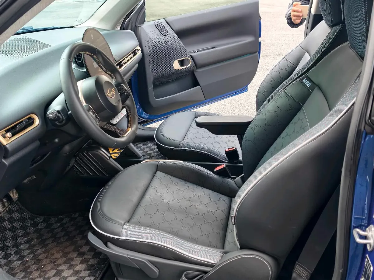 2024 MINI COOPER BEV 51.5KWH,autocango,china used car exporter,china ev exporter,chinese used car exporter,chinese used ev exporter