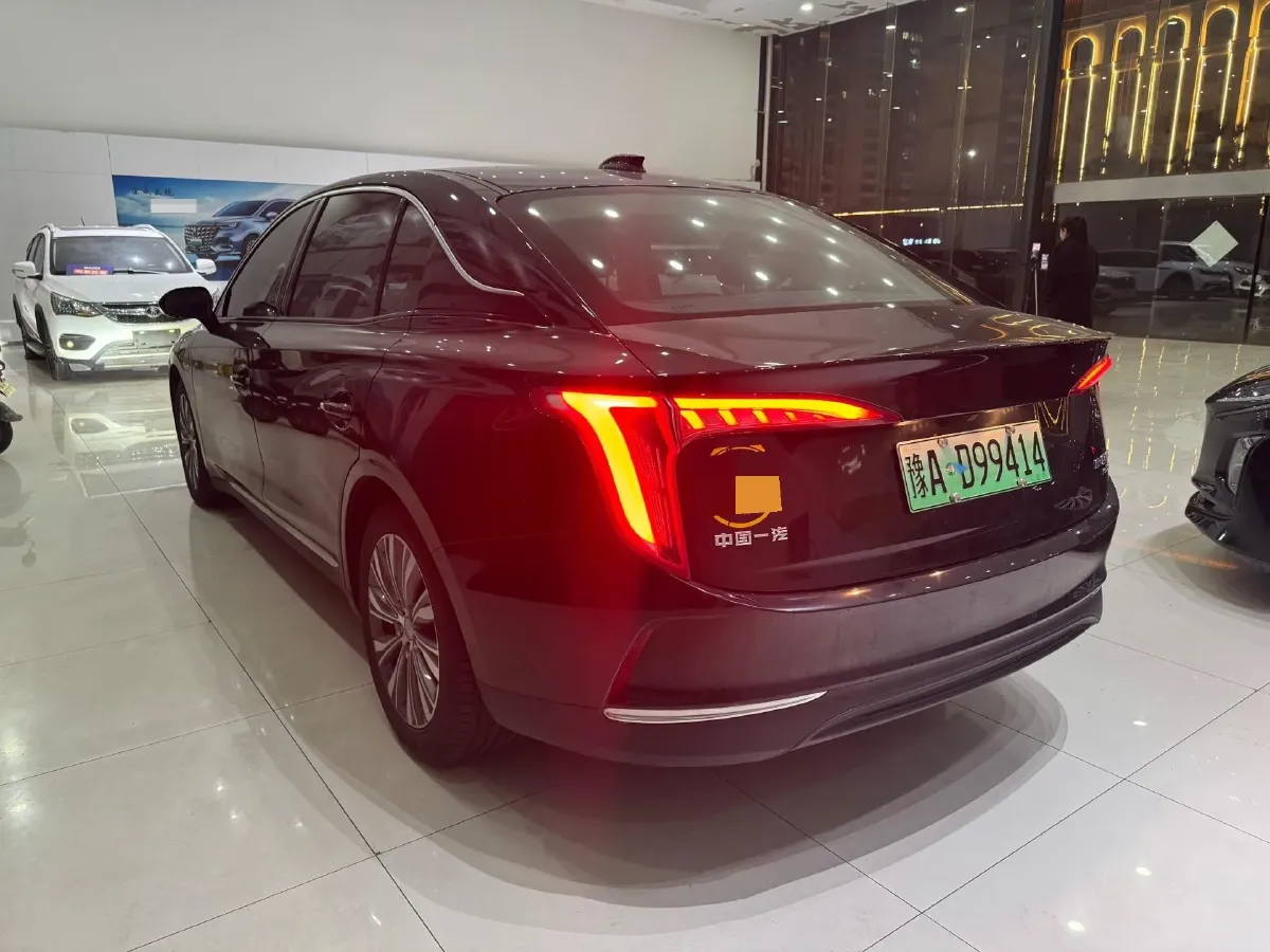 2024 HongQi E-QM5 BEV 72KWH,autocango,china used car exporter,china ev exporter,chinese used car exporter,chinese used ev exporter