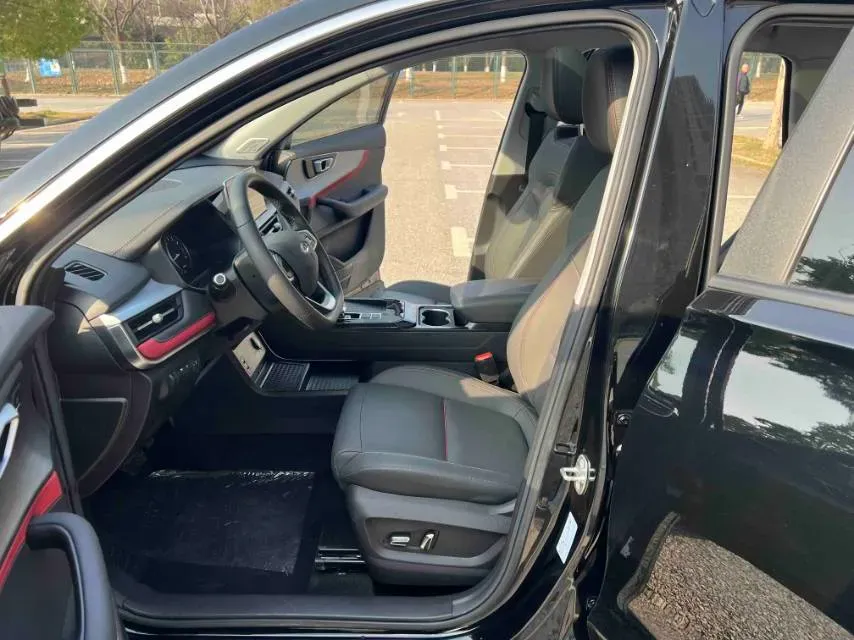 2023 Chery Tiggo 7 1.5T 156HP L4 CVT,autocango,china used car exporter,china ev exporter,chinese used car exporter,chinese used ev exporter