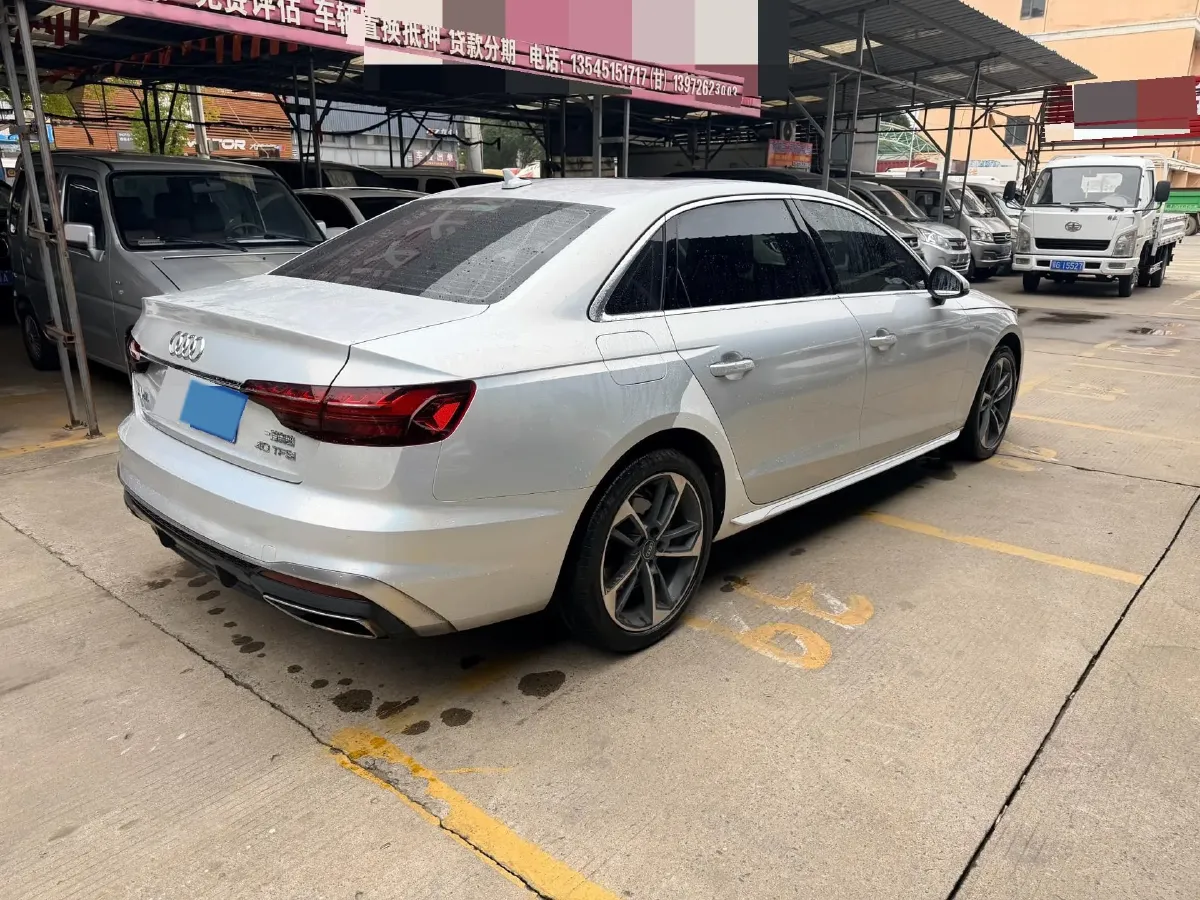 2023 Audi A4L 2.0T 190HP L4 7DCT,autocango,china used car exporter,china ev exporter,chinese used car exporter,chinese used ev exporter