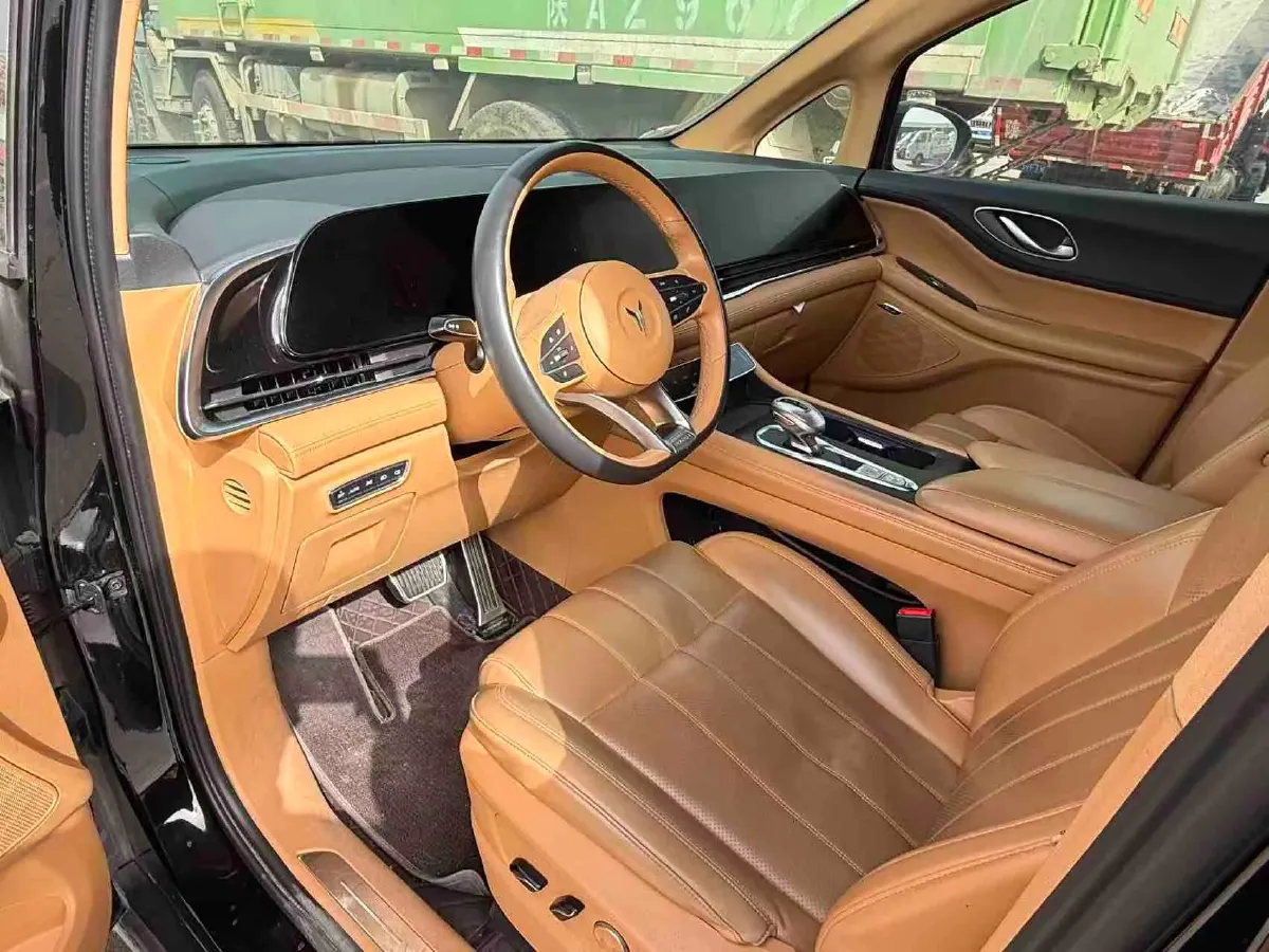 2022 Voyah Dream 1.5T 136HP L4 PHEV 25.57KWH,autocango,china used car exporter,china ev exporter,chinese used car exporter,chinese used ev exporter