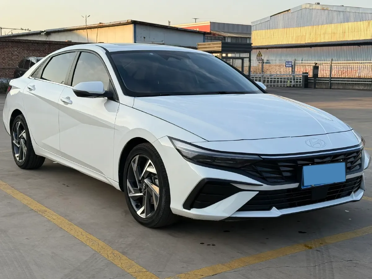 2022 Hyundai Elantra 1.5L 115HP L4 CVT,autocango,china used car exporter,china ev exporter,chinese used car exporter,chinese used ev exporter