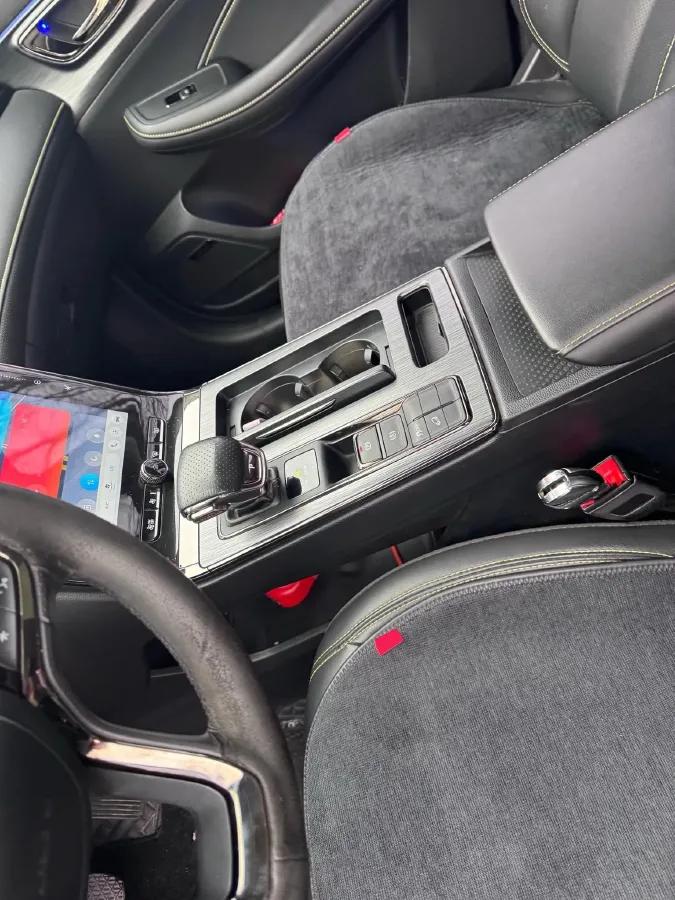 2023 Roewe RX5 1.5T 181HP L4 7DCT,autocango,china used car exporter,china ev exporter,chinese used car exporter,chinese used ev exporter