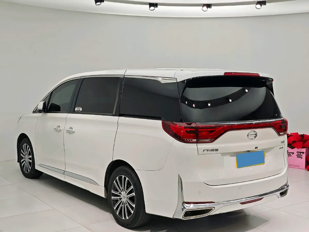 2021 GAC Trumpchi M8 2.0T 252HP L4 8AT,autocango,china used car exporter,china ev exporter,chinese used car exporter,chinese used ev exporter