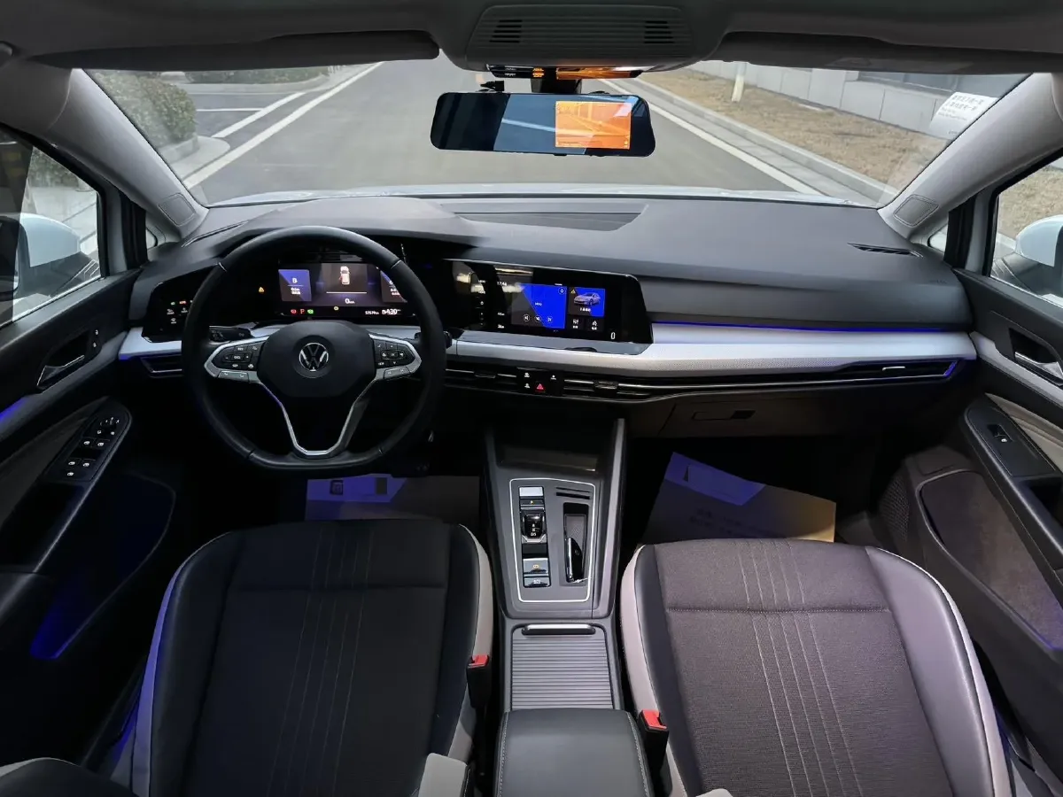 2021 Volkswagen Golf 1.4T 150HP L4 7DCT,autocango,china used car exporter,china ev exporter,chinese used car exporter,chinese used ev exporter