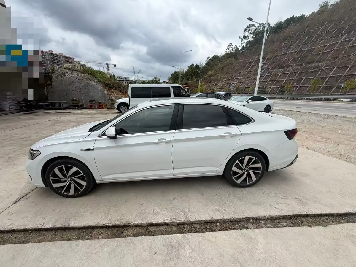 2023 Volkswagen Sagitar 1.5T 160HP L4 7DCT,autocango,china used car exporter,china ev exporter,chinese used car exporter,chinese used ev exporter