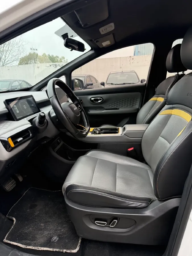 2022 Geely Okavango 1.8T 184HP L4 7DCT,autocango,china used car exporter,china ev exporter,chinese used car exporter,chinese used ev exporter