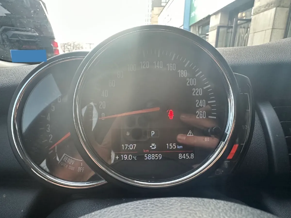 2019 MINI MINI 1.5T 102HP L3 7DCT,autocango,china used car exporter,china ev exporter,chinese used car exporter,chinese used ev exporter