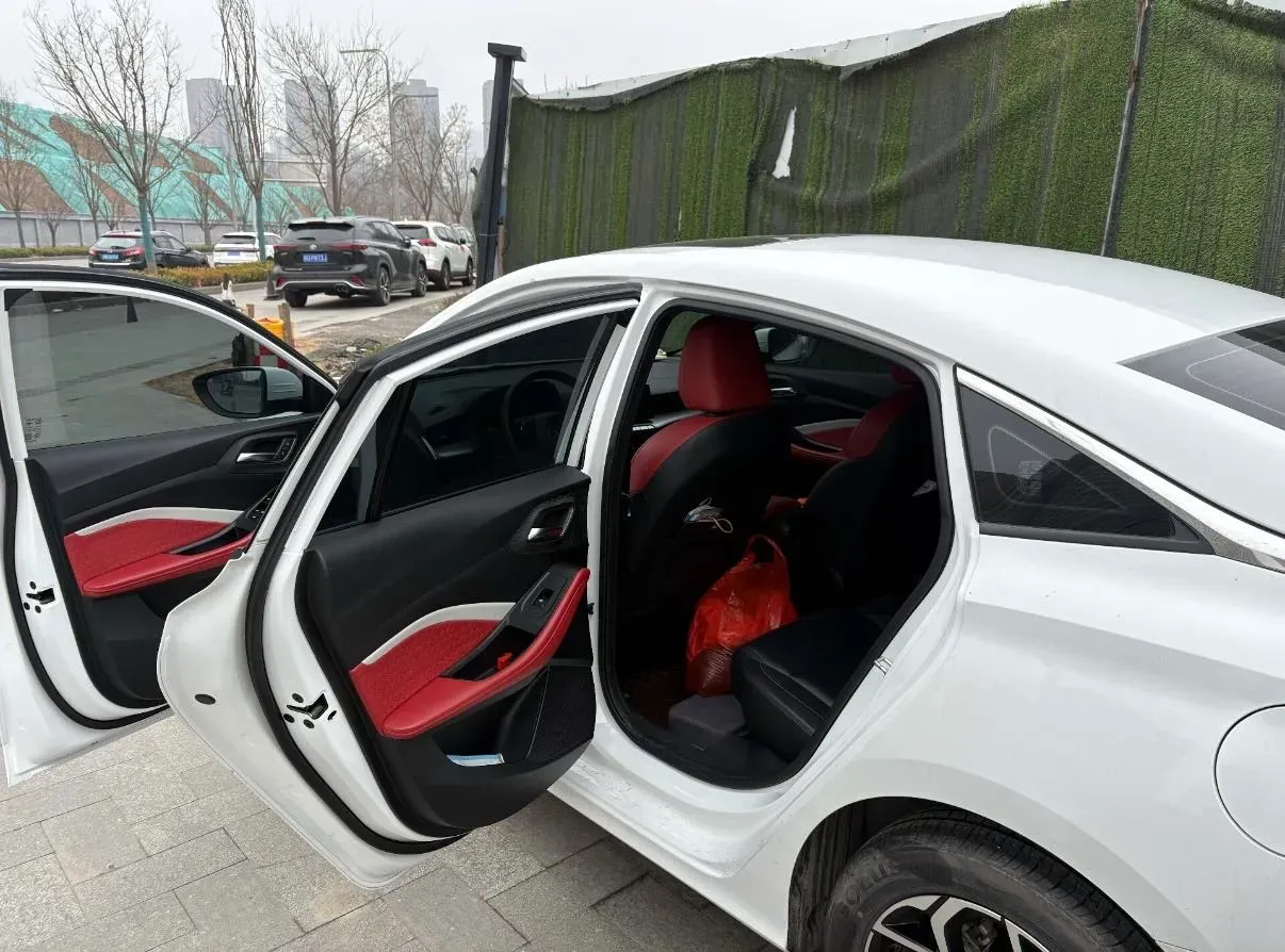 2023 MG 5 1.5L 129HP L4 CVT,autocango,china used car exporter,china ev exporter,chinese used car exporter,chinese used ev exporter