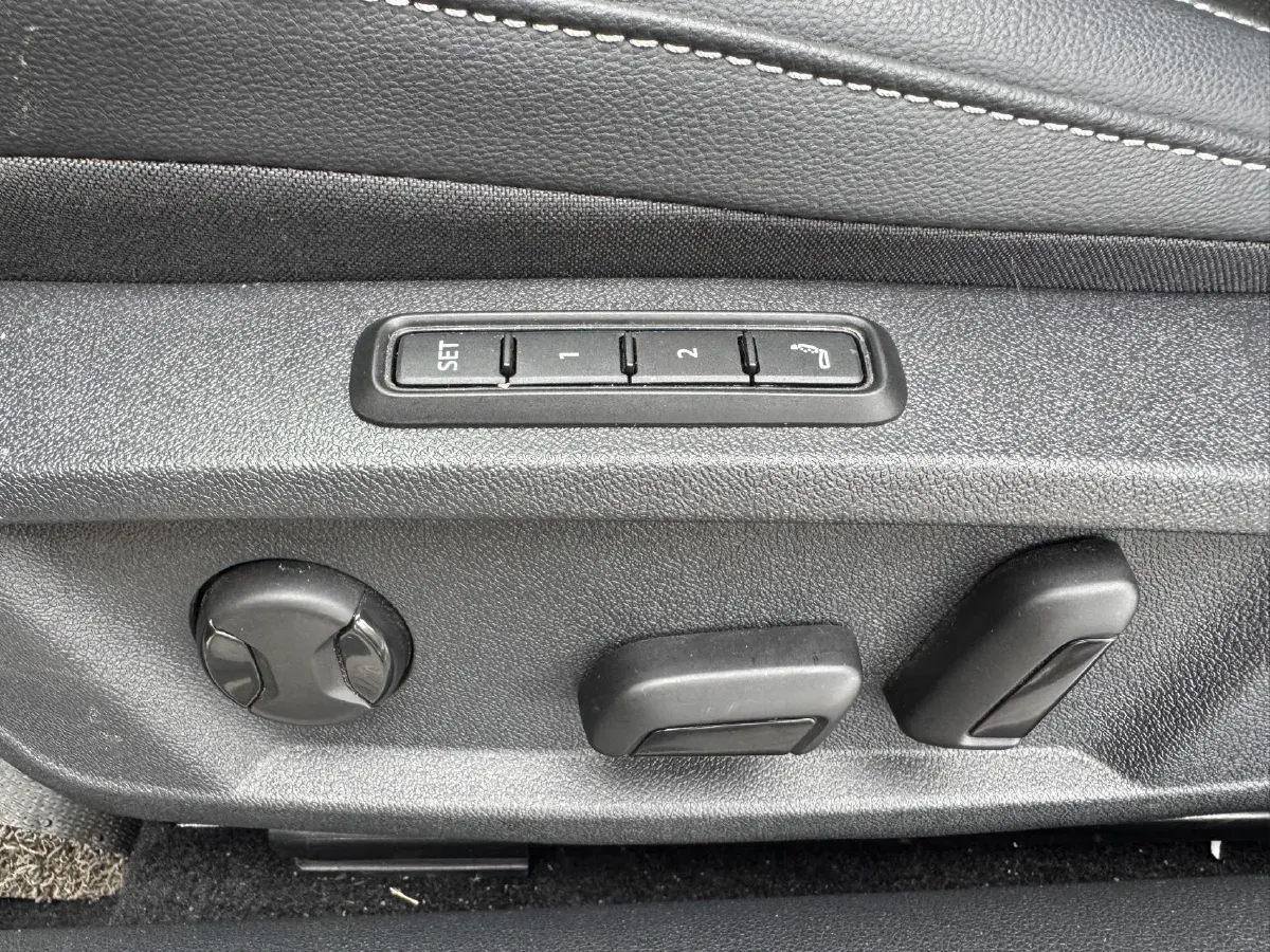 2022 Tesla Model 3 BEV 60KWH,autocango,china used car exporter,china ev exporter,chinese used car exporter,chinese used ev exporter