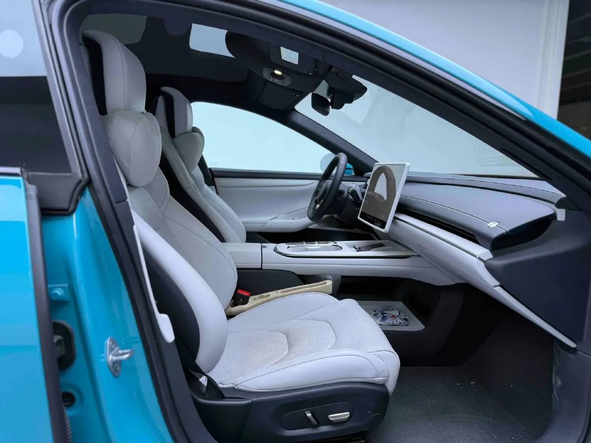 2024 MI SU7 BEV 73.6KWH,autocango,china used car exporter,china ev exporter,chinese used car exporter,chinese used ev exporter