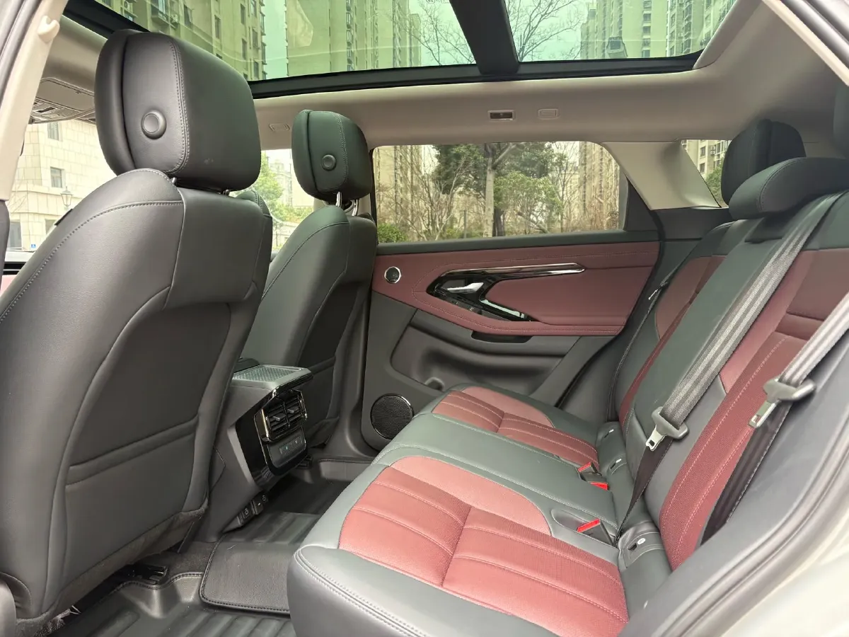 2024 Land Rover Range Rover Evoque 2.0T 249HP L4 9AT,autocango,china used car exporter,china ev exporter,chinese used car exporter,chinese used ev exporter